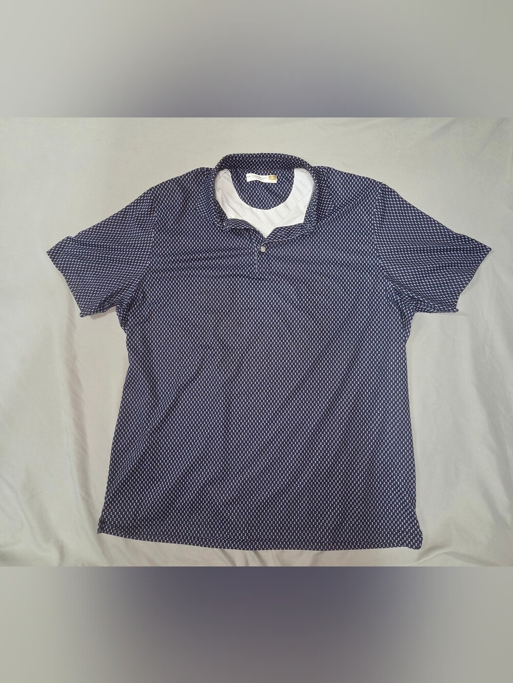 Hart Schaffner Marx XL Navy Geometric Performance Polo